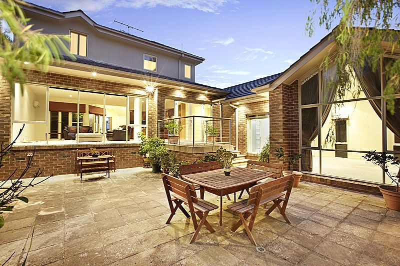 7 Burgess Street, Hawthorn - Thumbnail 2