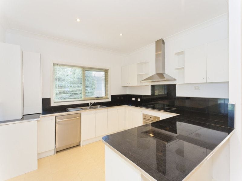 2/62 Cawood Street, Apollo Bay - Thumbnail 4