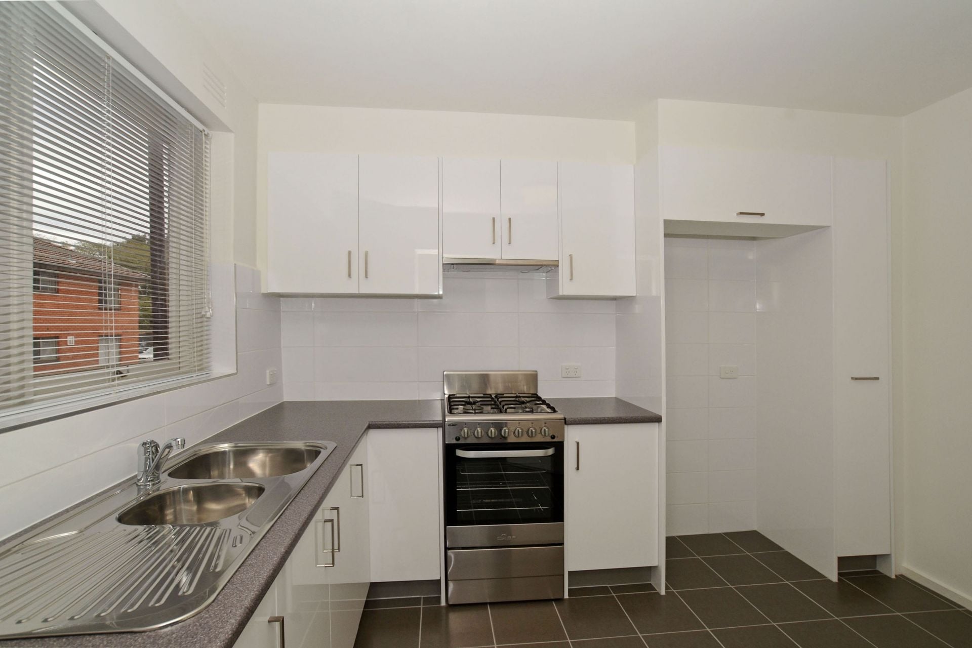 Renovated Bight Apartment