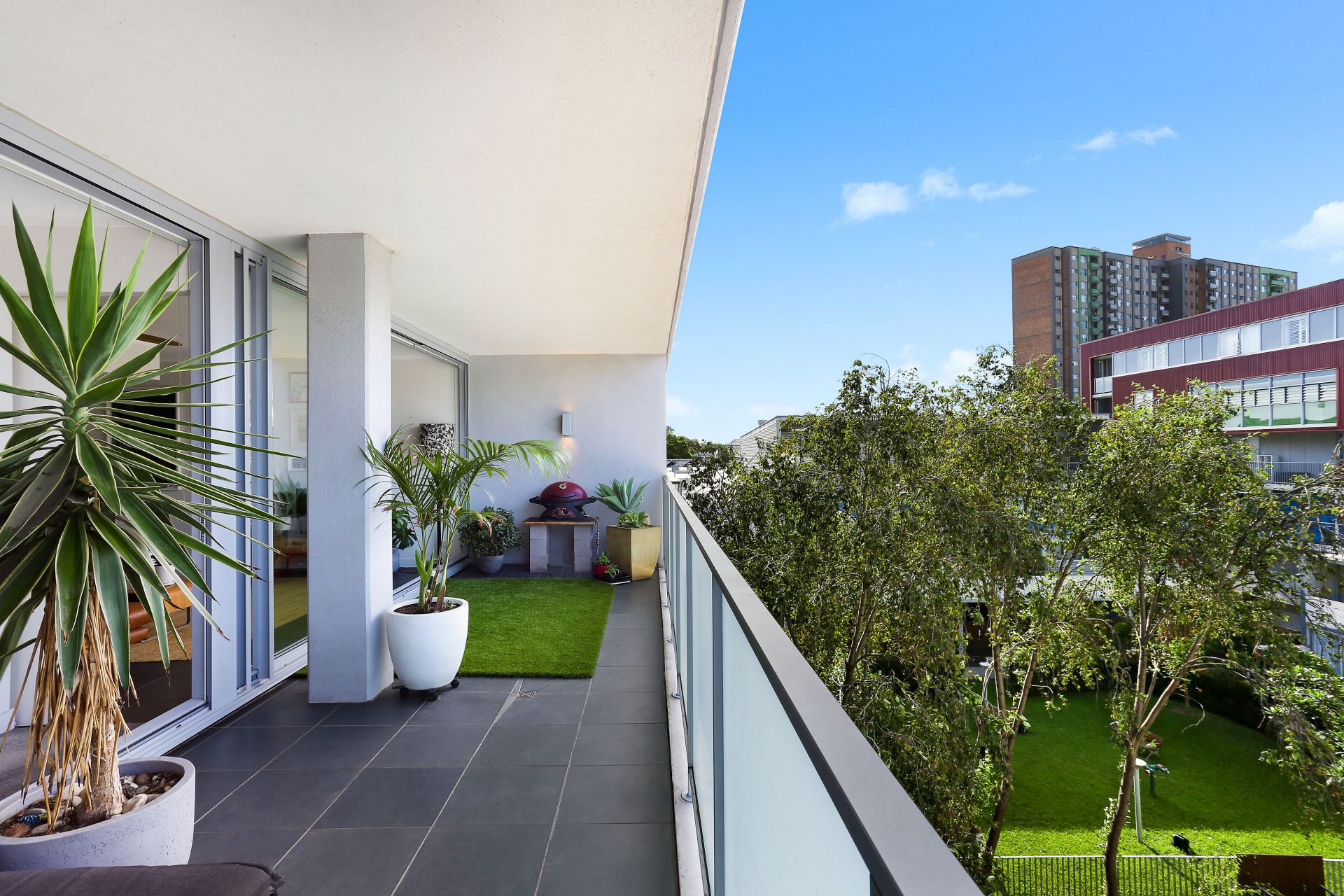 427/169 Phillip Street, Waterloo, Waterloo - Thumbnail 5