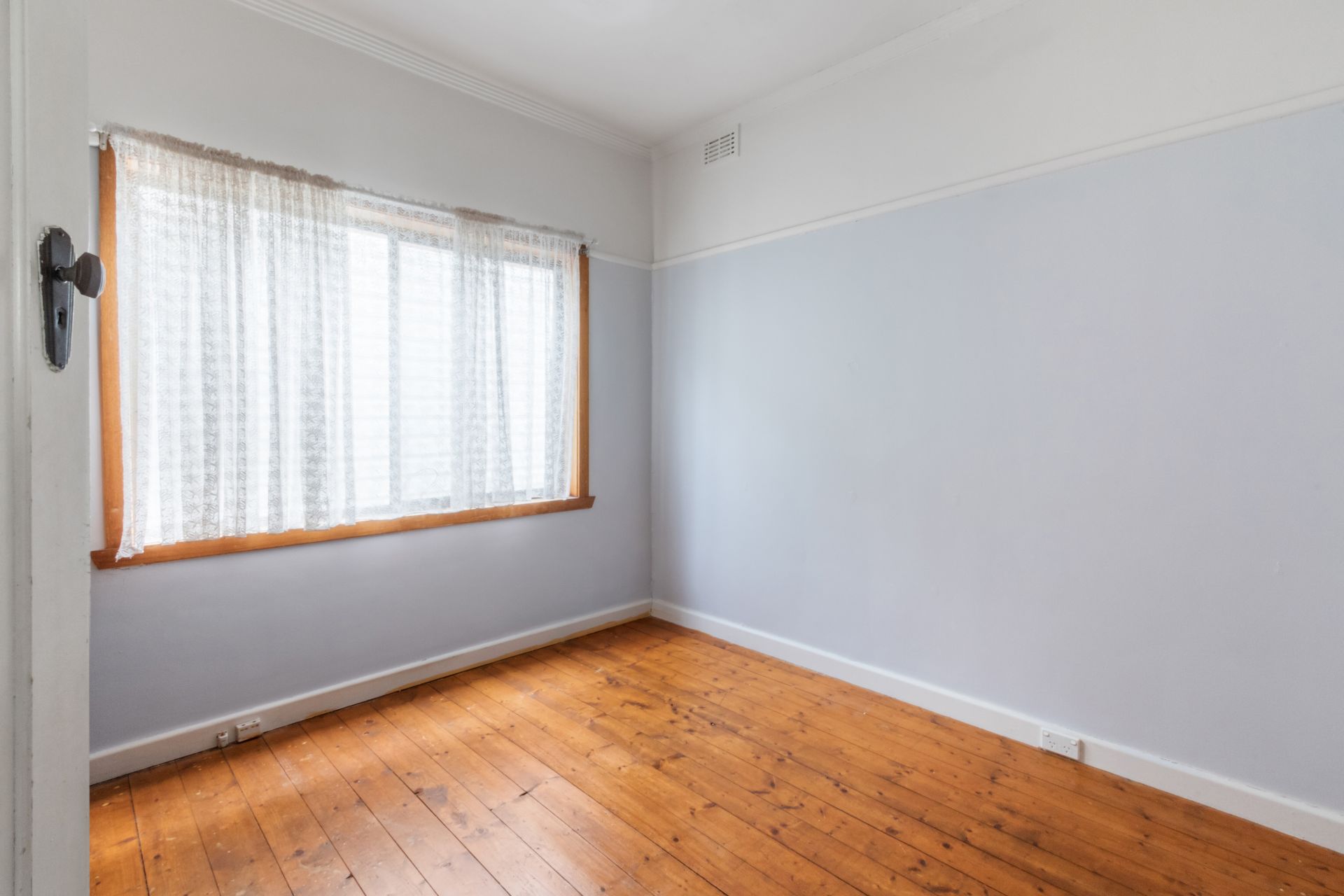 Delightful Two Bedroom Weatherboard