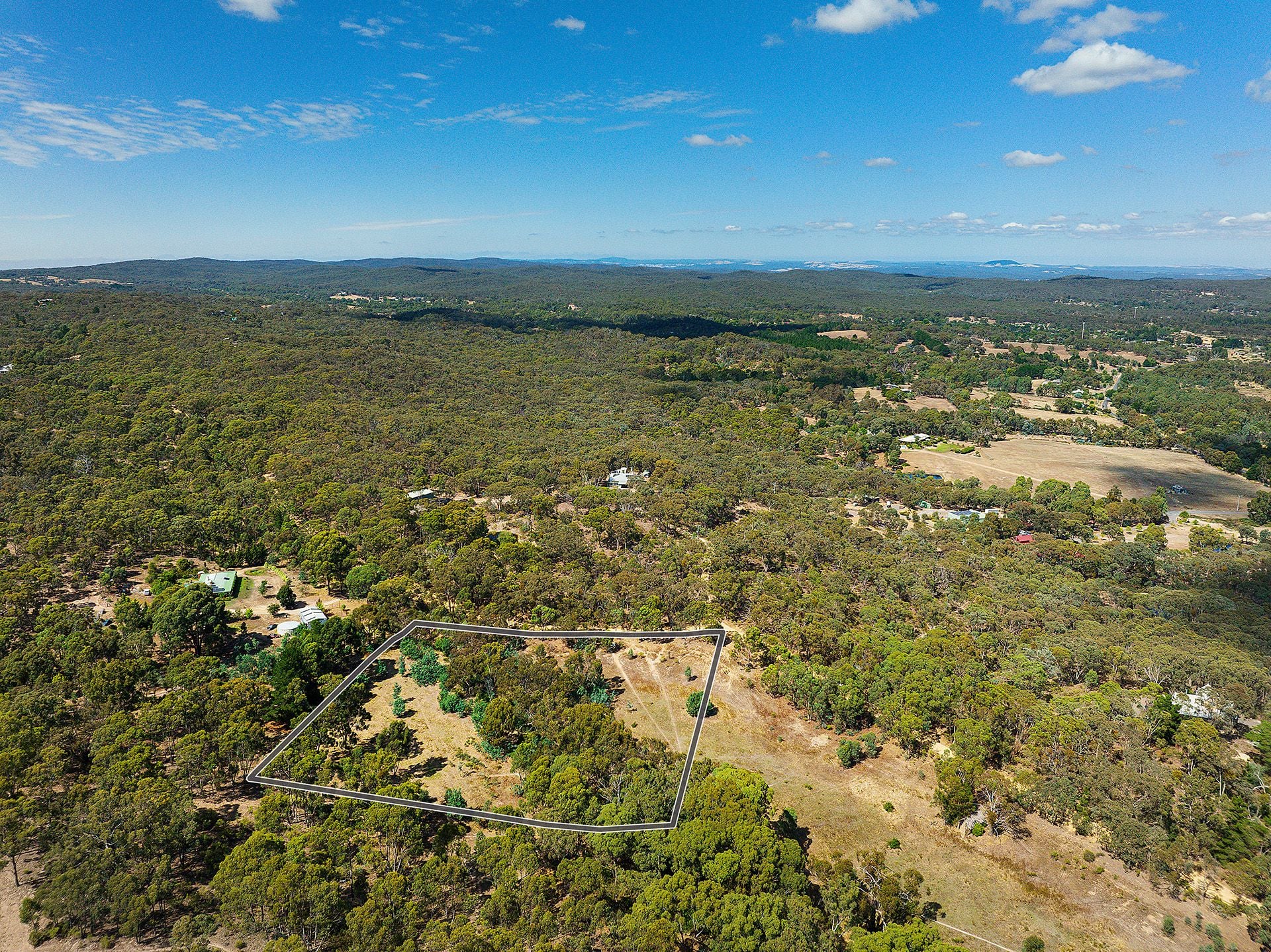 5 Adams Road, Harcourt - Thumbnail 4