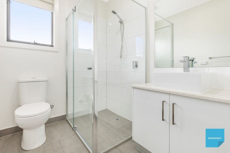 1 Portofino Crescent, Fraser Rise - Thumbnail 8