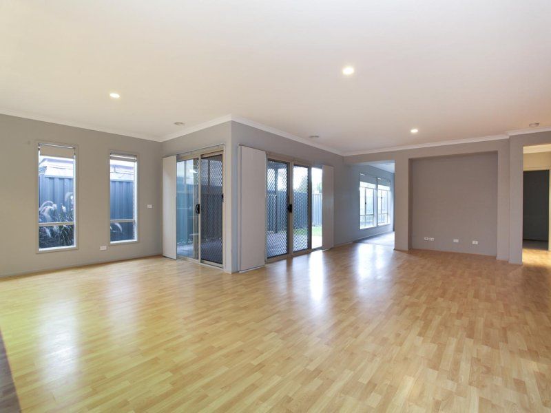 3 Glack Way, Caroline Springs - Thumbnail 4