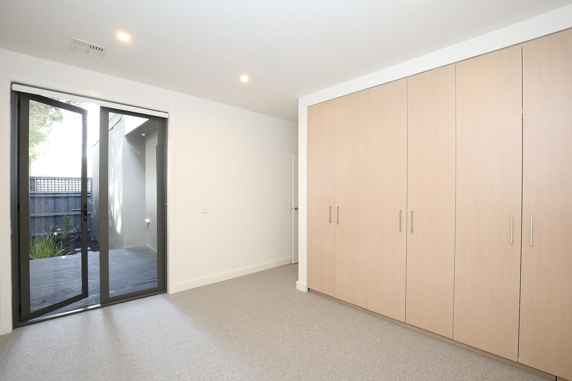 2/2 Jasmine Street, Caulfield South - Thumbnail 5