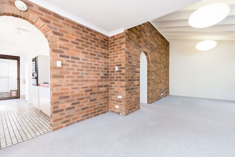 1/8 Roscorla Avenue YOKINE WA, Yokine - Thumbnail 7