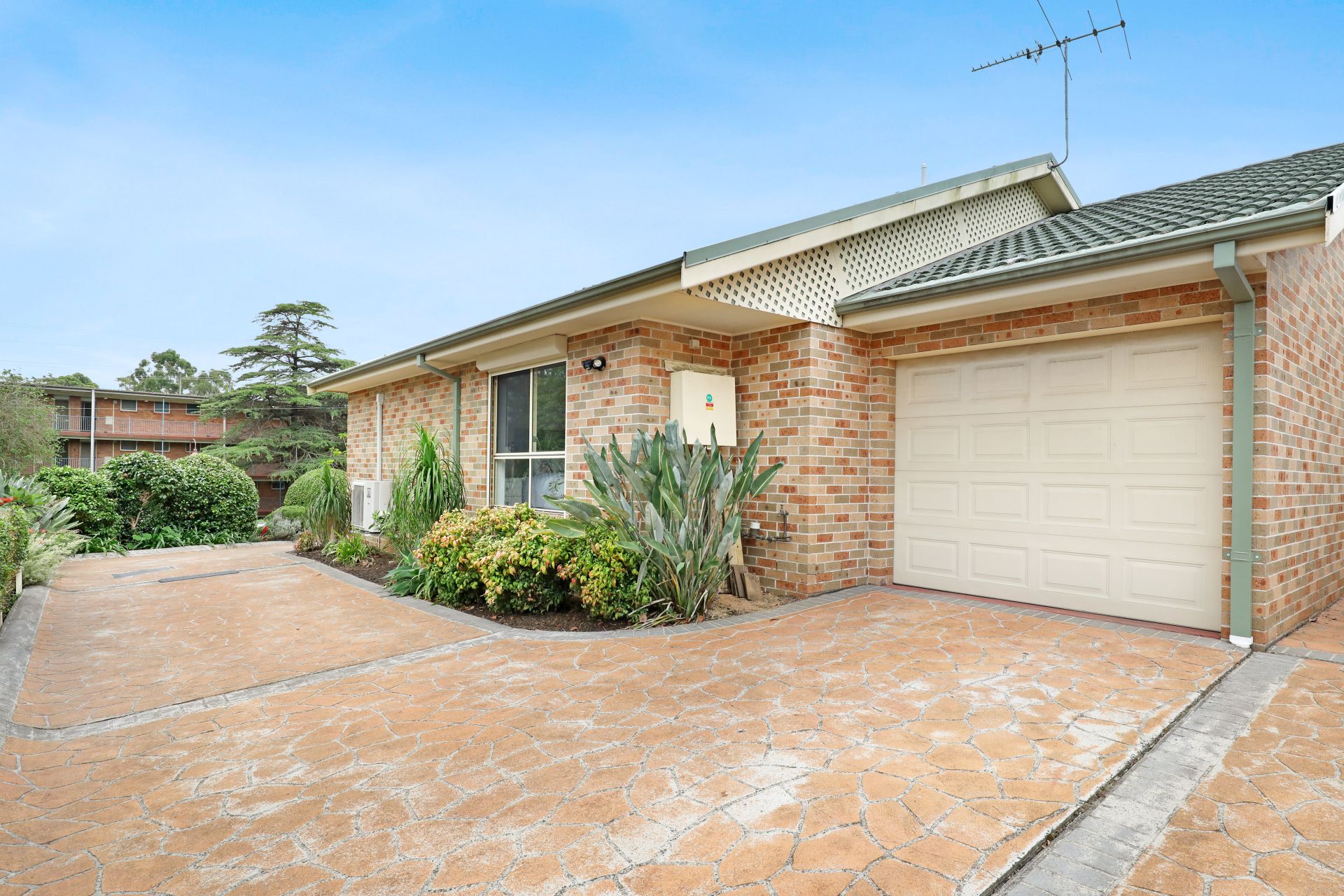 Real Estate For Sale 1/61 Rowland Avenue Wollongong , NSW