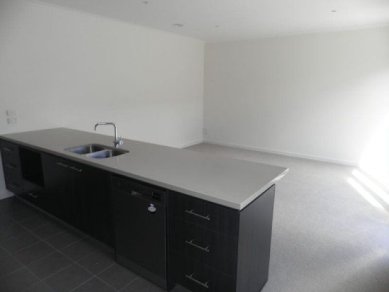 44 McDougall Drive FOOTSCRAY VIC, Footscray - Thumbnail 4