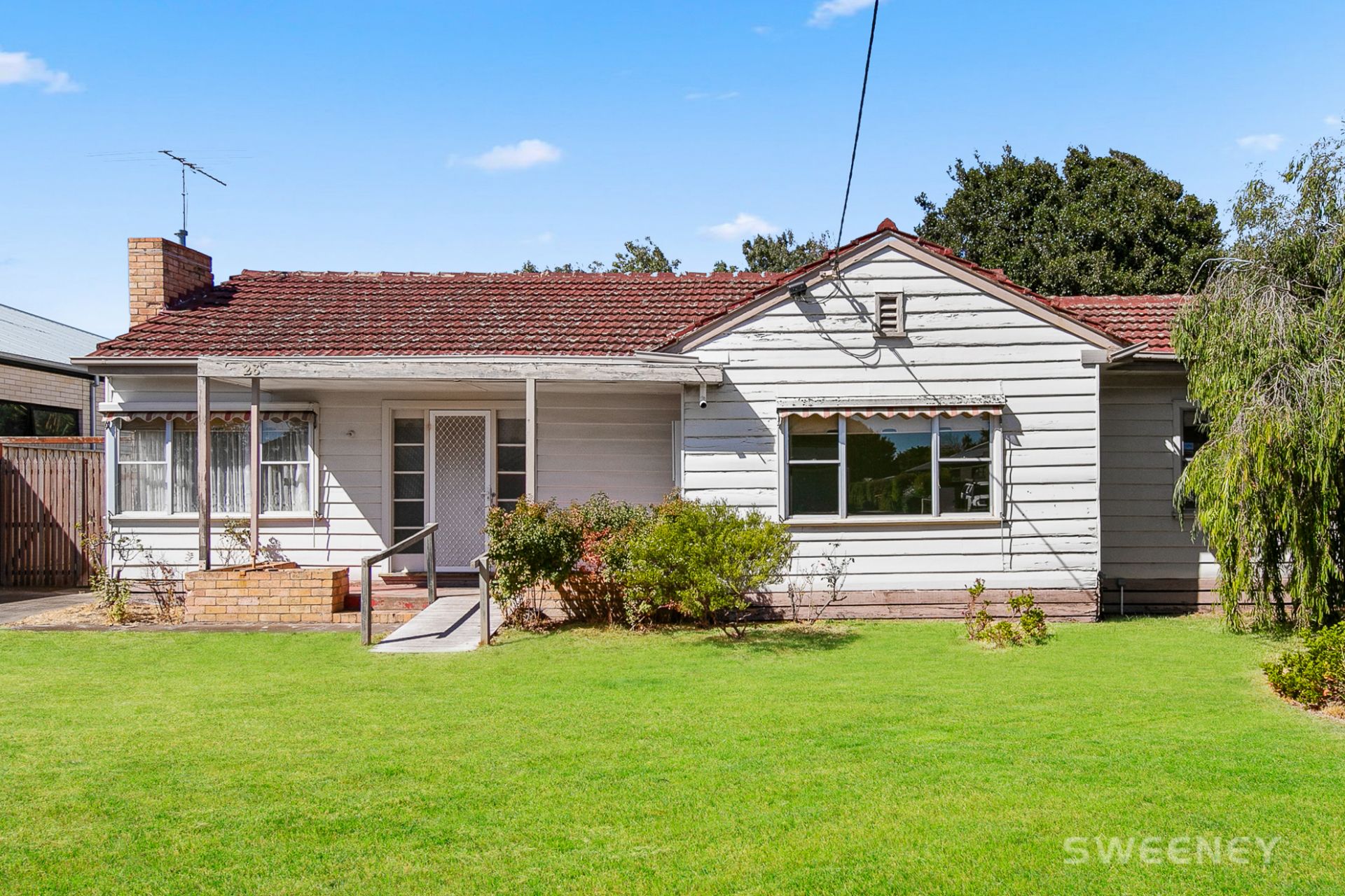 28 Mcbain Street, Altona - Thumbnail 2