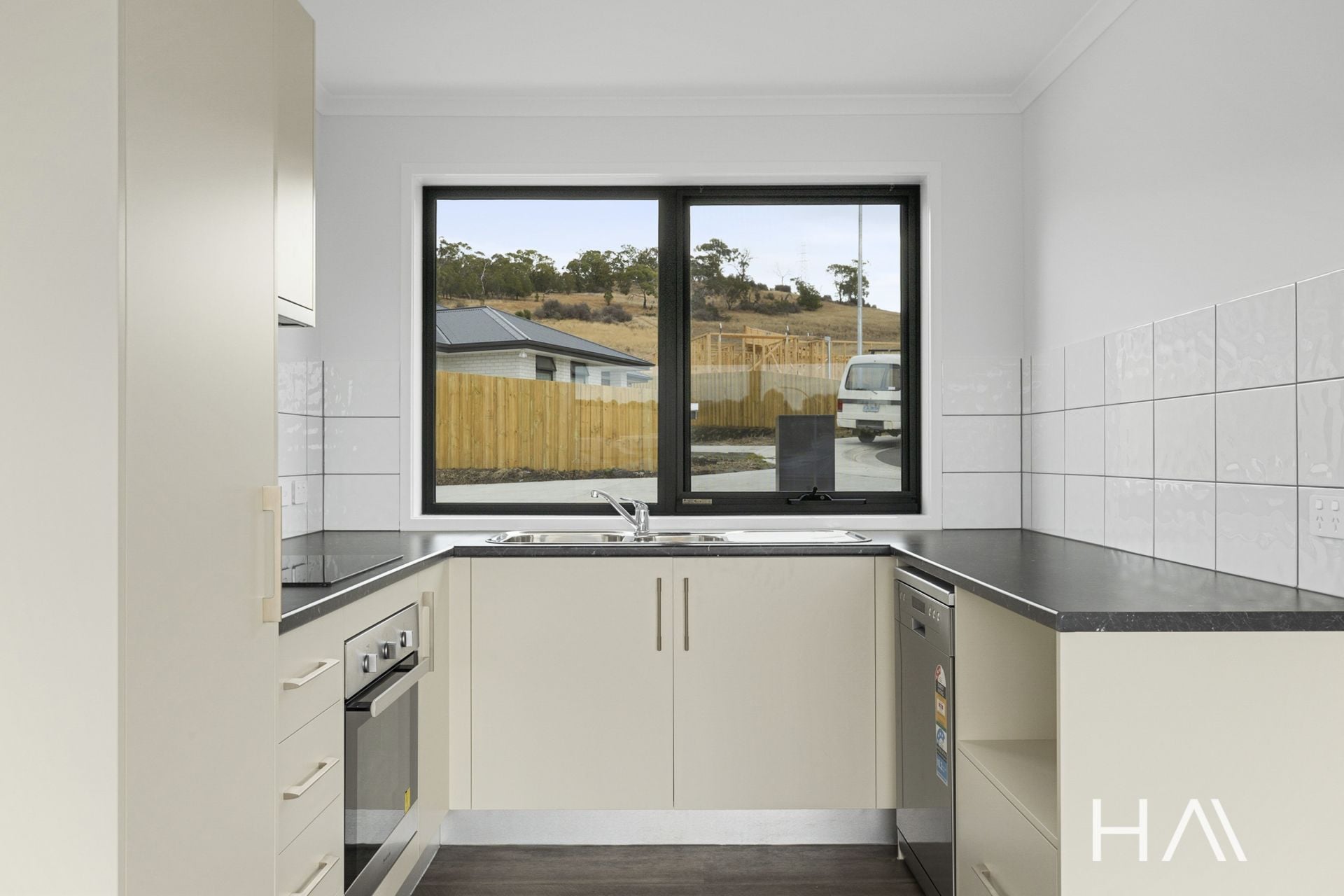 2/1 Statesman Court Sorell, Sorell - Thumbnail 6
