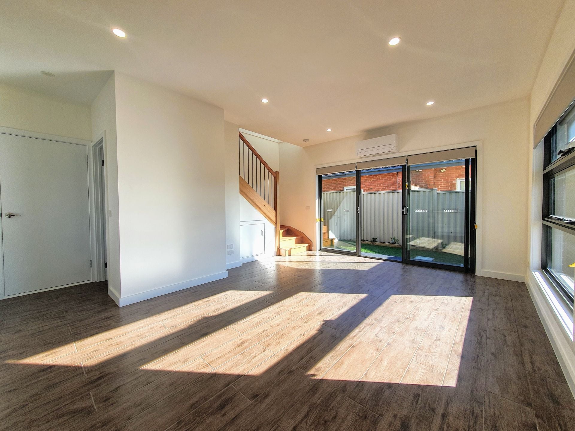 SPACIOUS TWO BED PLUS STUDY