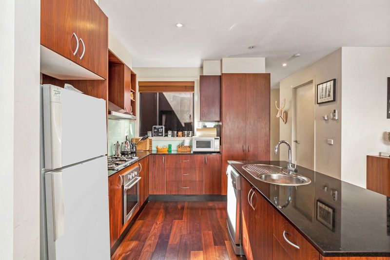 11 Dean Street, Yarraville - Thumbnail 7