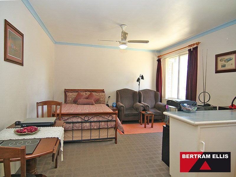 74/3 Waddell Place, Curtin - Thumbnail 2