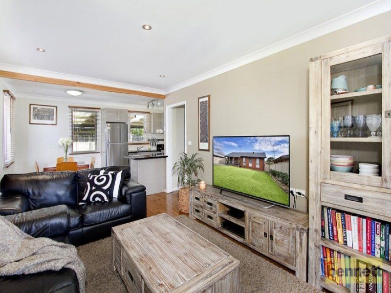 6 Cornwell Avenue, Hobartville - Thumbnail 4