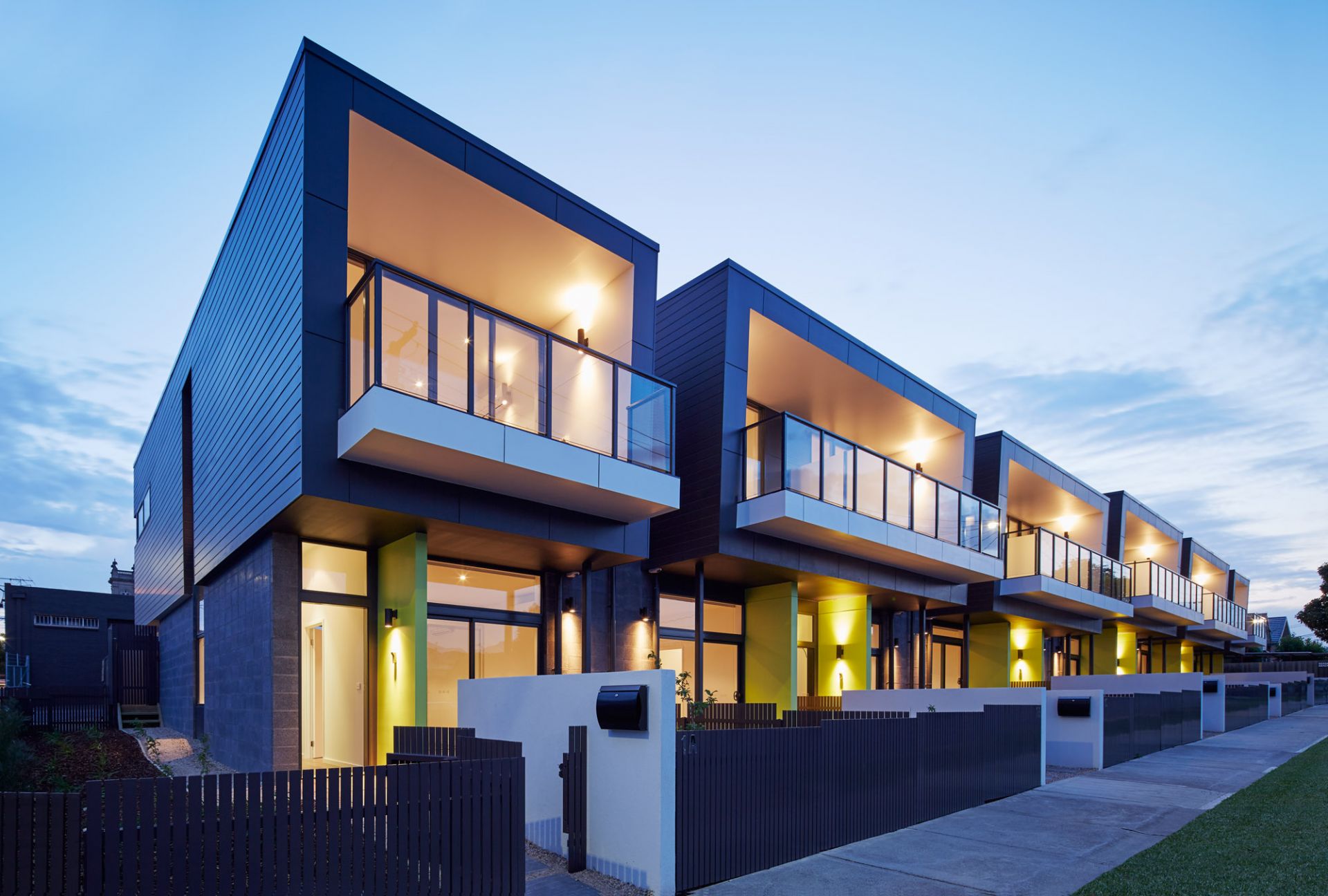 IT COMES IN THREES - 3 BEDROOMS, 3 BATHROOMS OVER 3 LEVELS