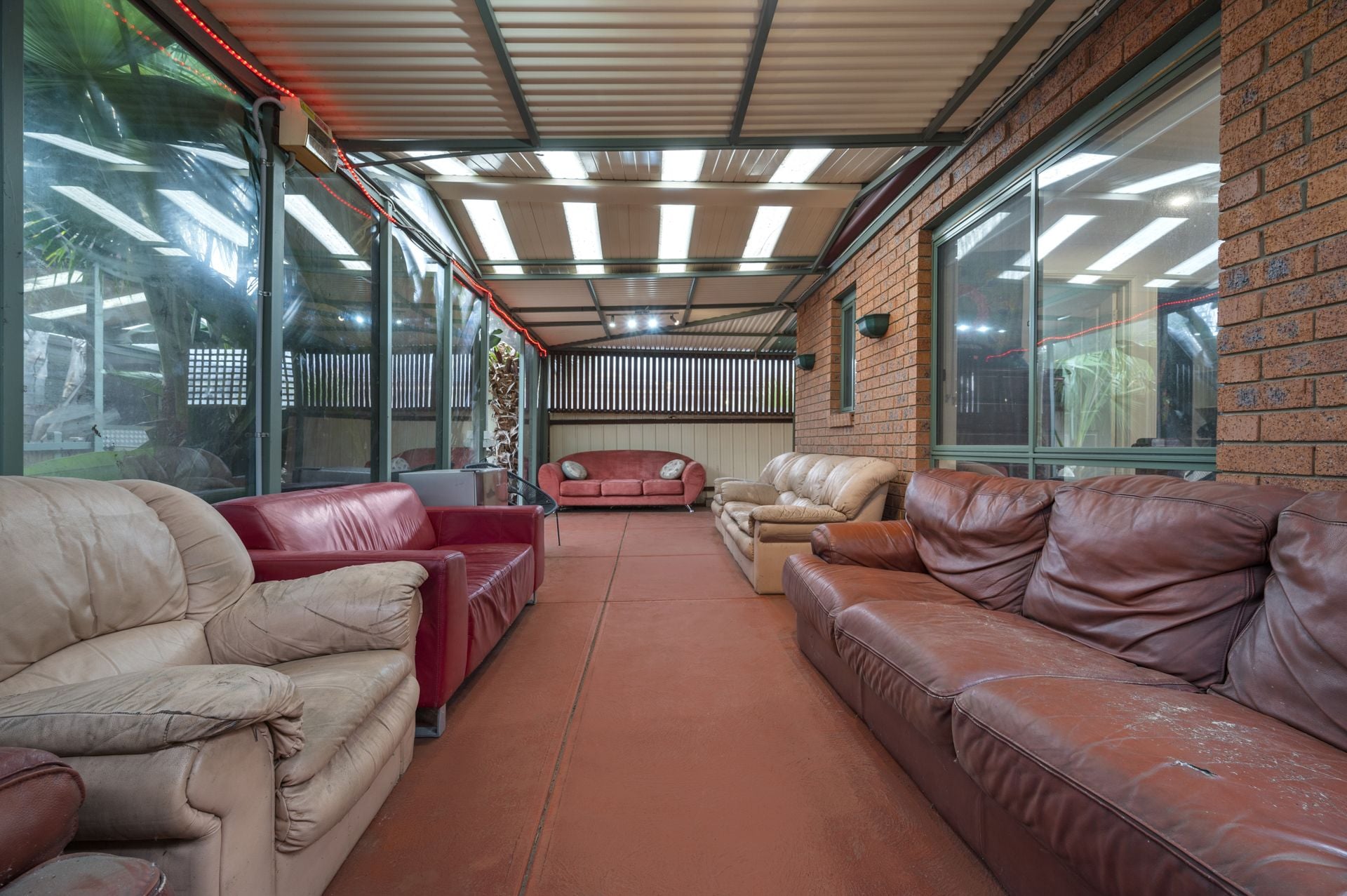 AFFORDABLE START IN A GREAT LOCATION
