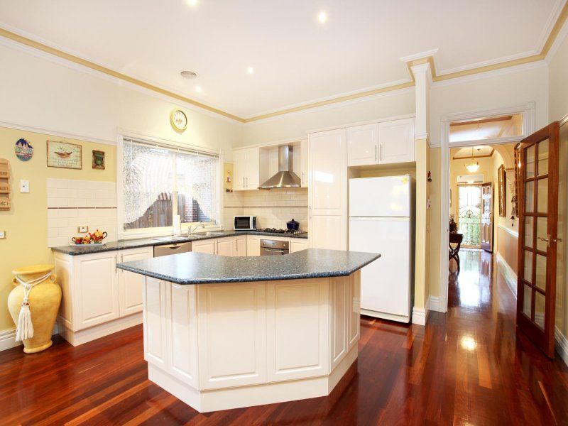 34 Dorcas Lane, Taylors Hill - Thumbnail 6