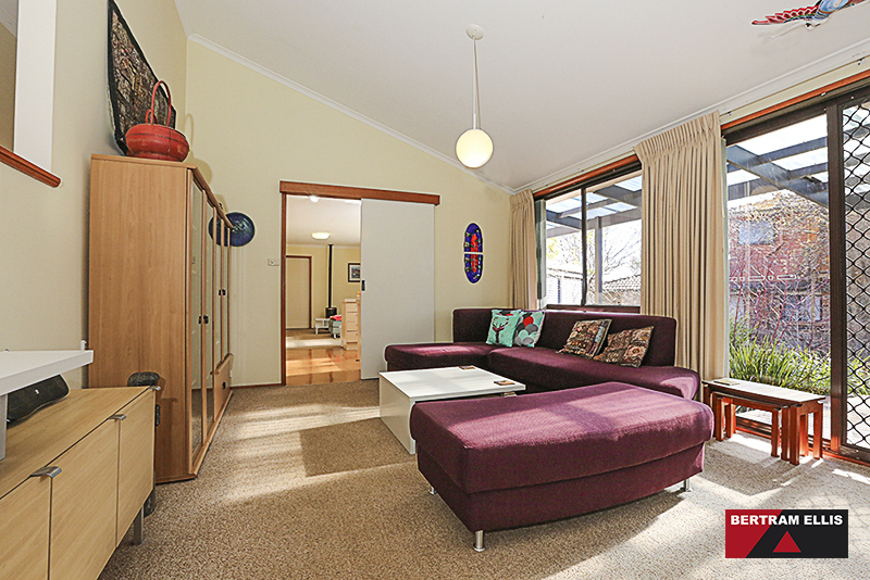 8 Casey Crescent, Calwell - Thumbnail 6