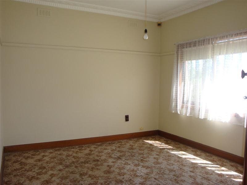 Prime Location - Has It All!