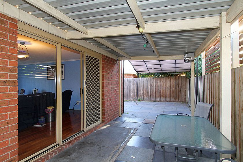 CLOSE TO ALL AMENITIES!