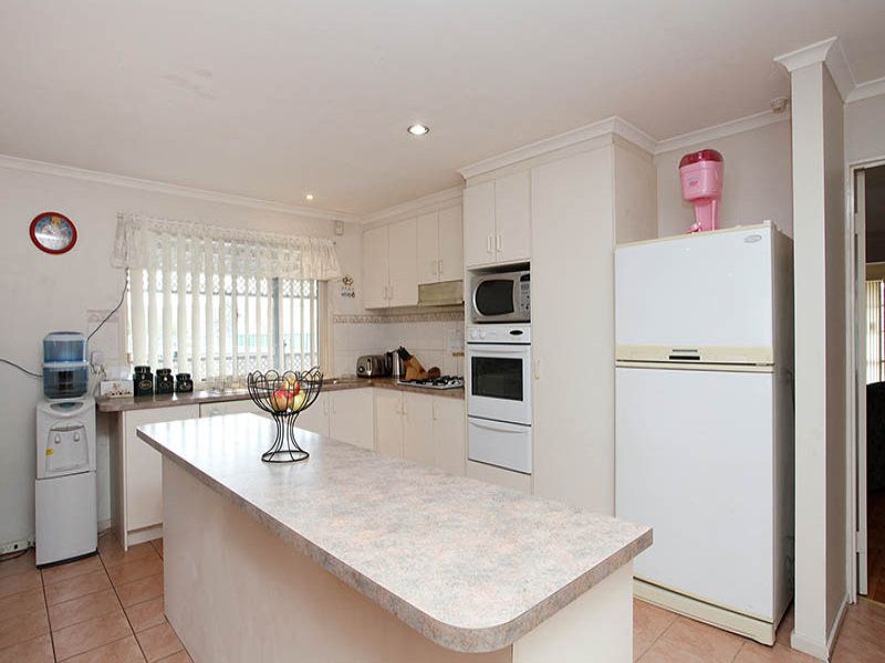 1 Devitt Court, Burnside - Thumbnail 4