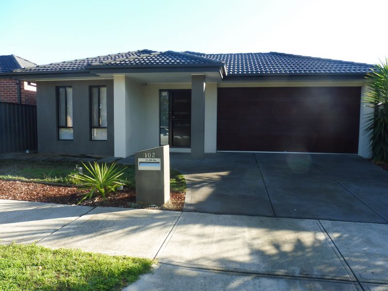 102 Everard Road, Mernda