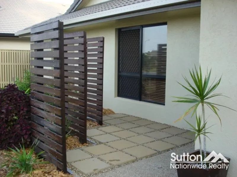 11 Eshelby Street, Bushland Beach, Bushland Beach - Thumbnail 2