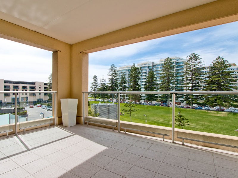 Real Estate For Sale 305/19 Holdfast Promenade Glenelg , SA