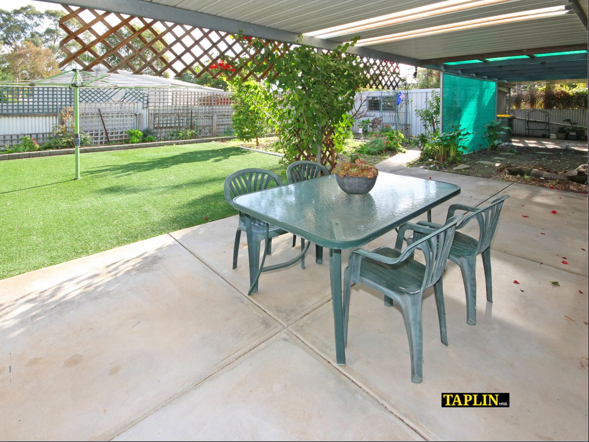 3 Brook Drive, Aberfoyle Park Taplin Real Estate