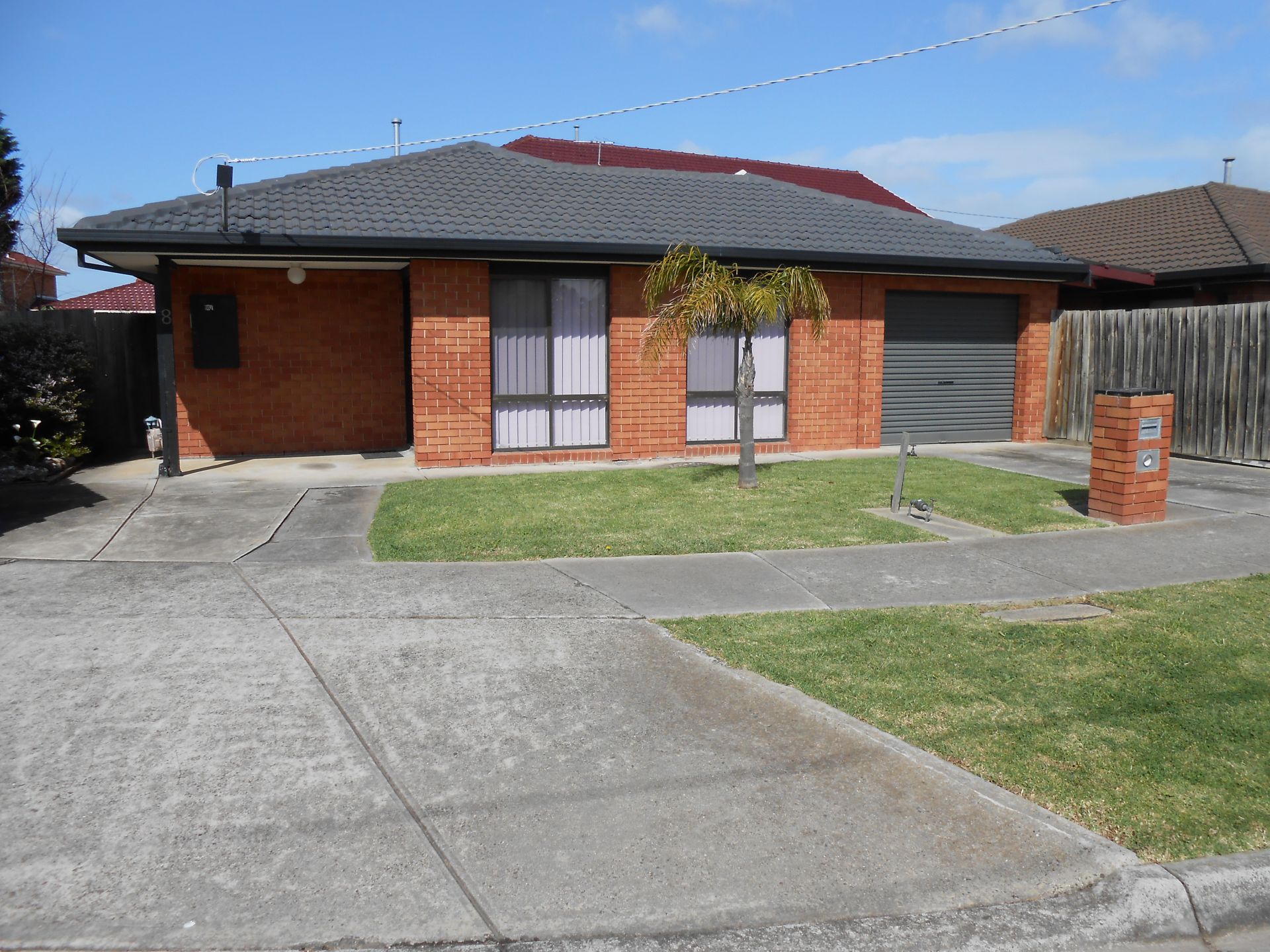 HIDDEN GEM, JUST MOMENTS TO ALL AMENITIES   *Insp Thurs 15th Jan @ 4:10pm *