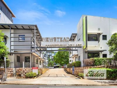 HIGH QUALITY INNER CITY OFFICE - OWNER OCCUPY OR INVEST!