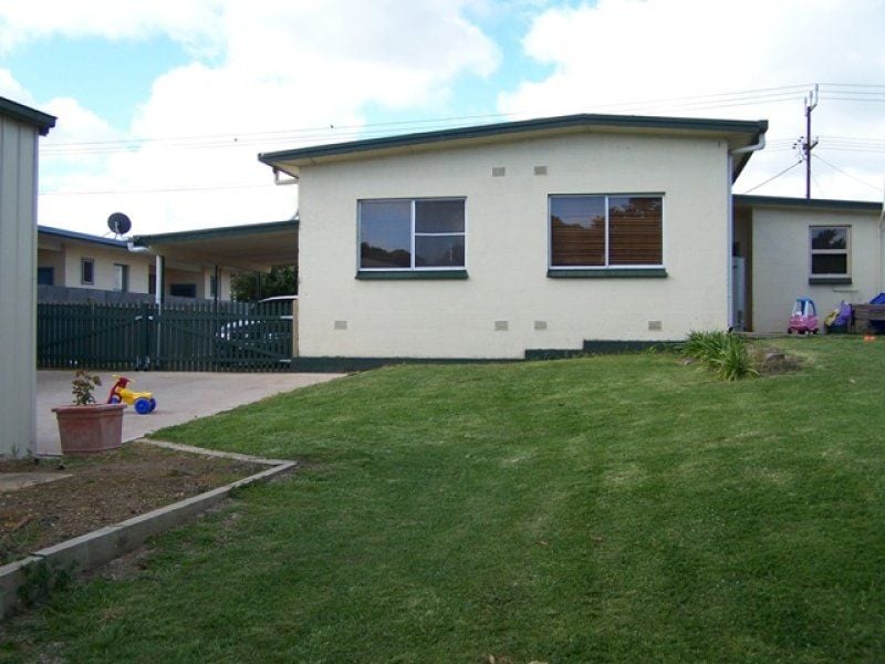 93 Williams Rd MILLICENT SA