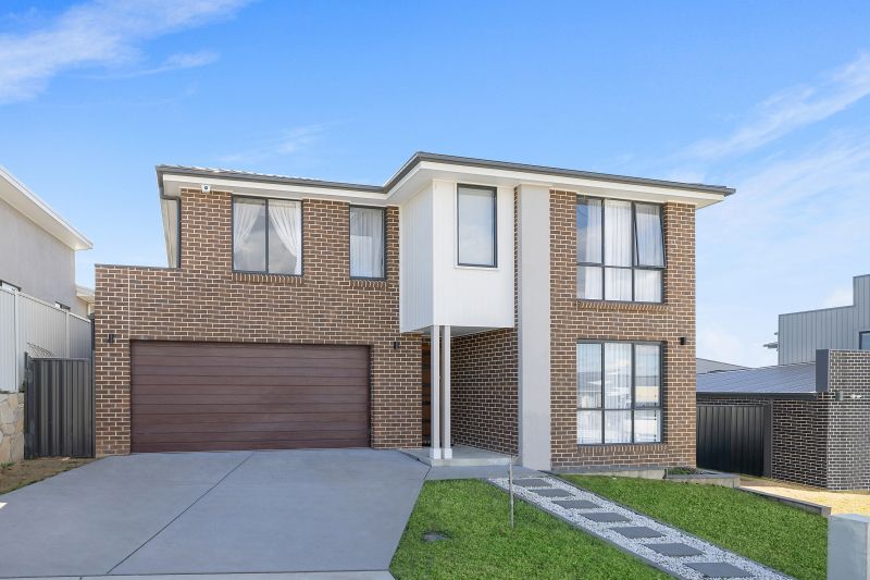 Real Estate For Sale 14 Limb Circuit Moncrieff , ACT