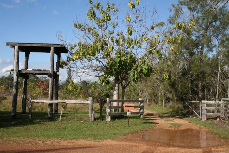 SOLD BY CARDOW & PARTNERS PROPERTY PH: 6654 1148