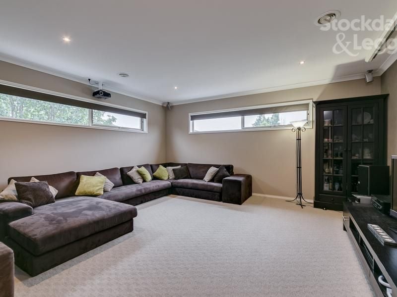 13 Florence Drive MERNDA, Mernda - Thumbnail 4