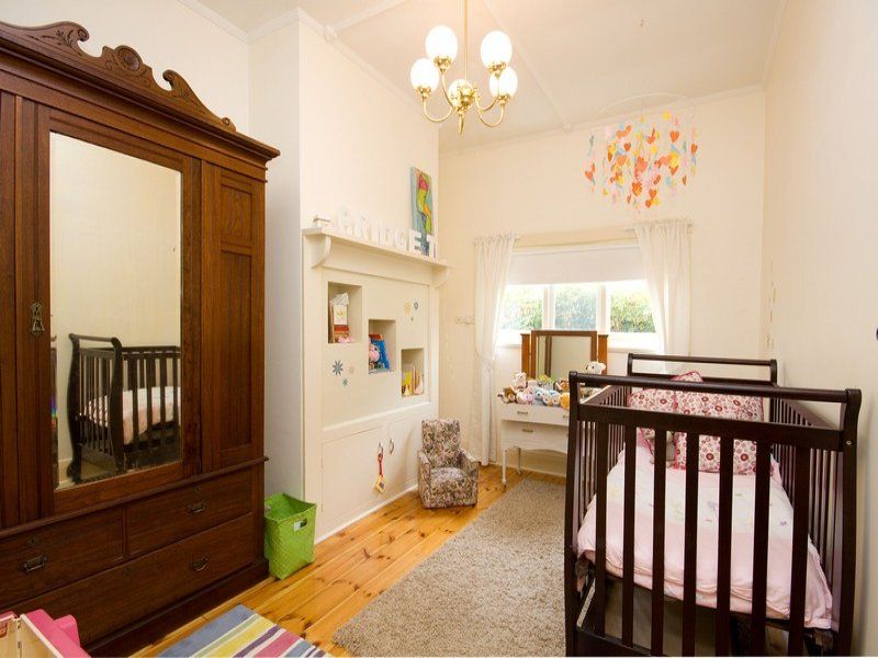 24 Dunbar Terrace Glenelg East 5045