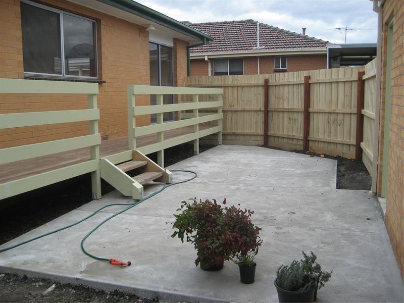 Immaculately Presented, Fully Renovated Home Unit...