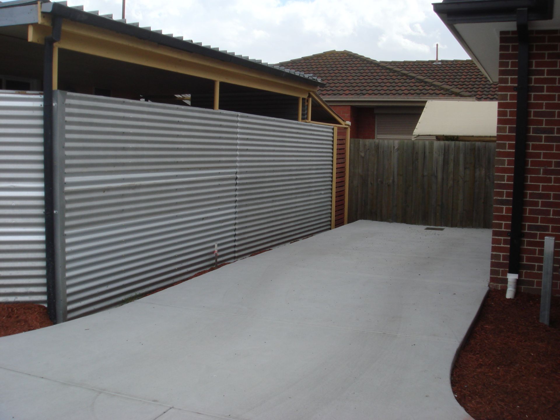 CLOSE TO NORTHLAND AND PRIMARY SCHOOLS!