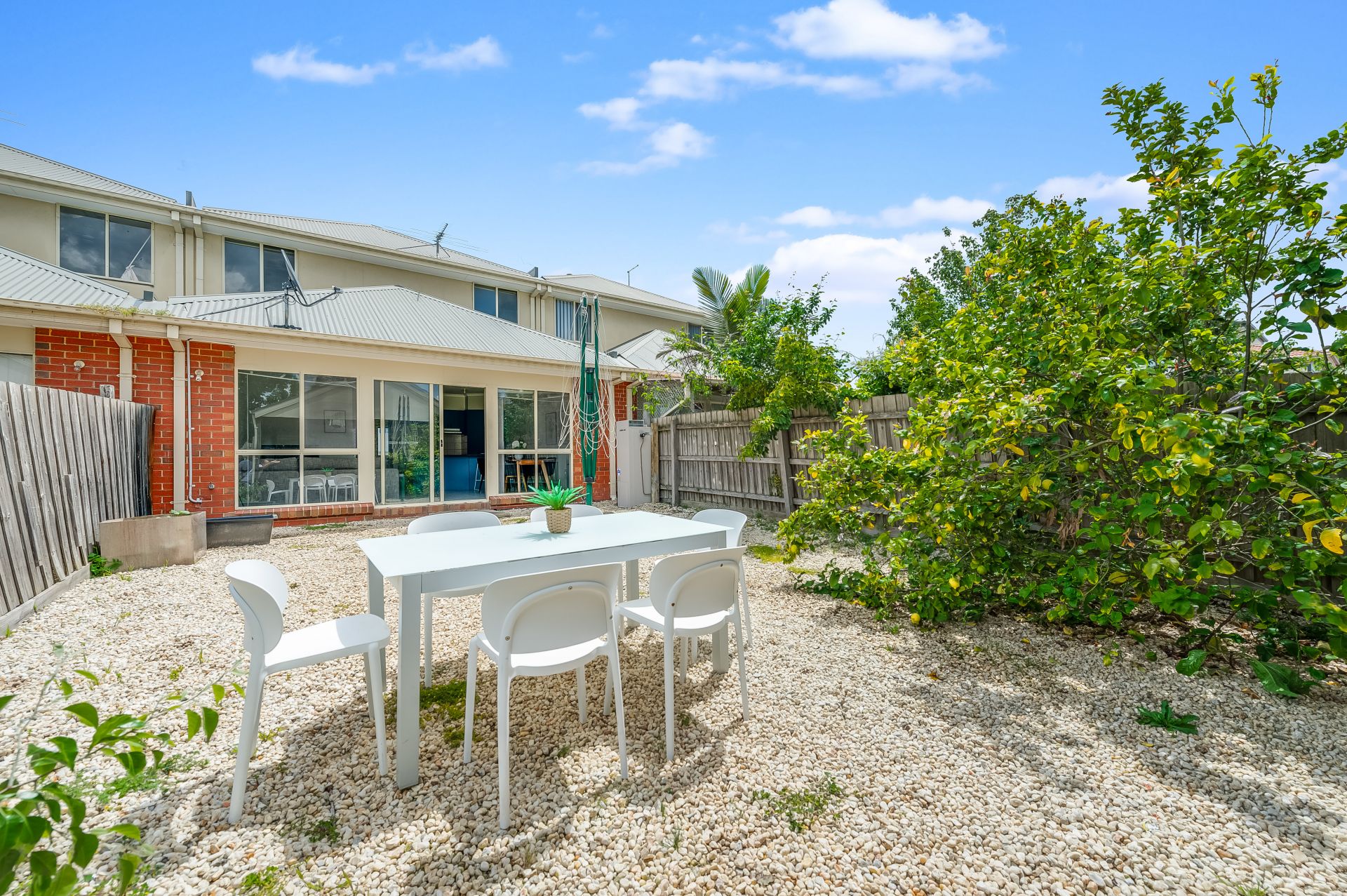 2 Rosewood Lane, Cairnlea OBrien Real Estate