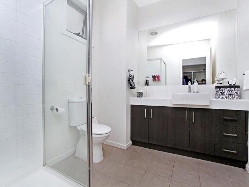 13/1-5 The Close, Caroline Springs - Thumbnail 8