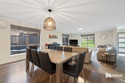 3
 
 
 
  
 
 
 2
 
 
 
  
 
 
 1
 
 
 
 
 
 
 
 27 Spring Grove, Latrobe TAS 7307, Latrobe - Thumbnail 5