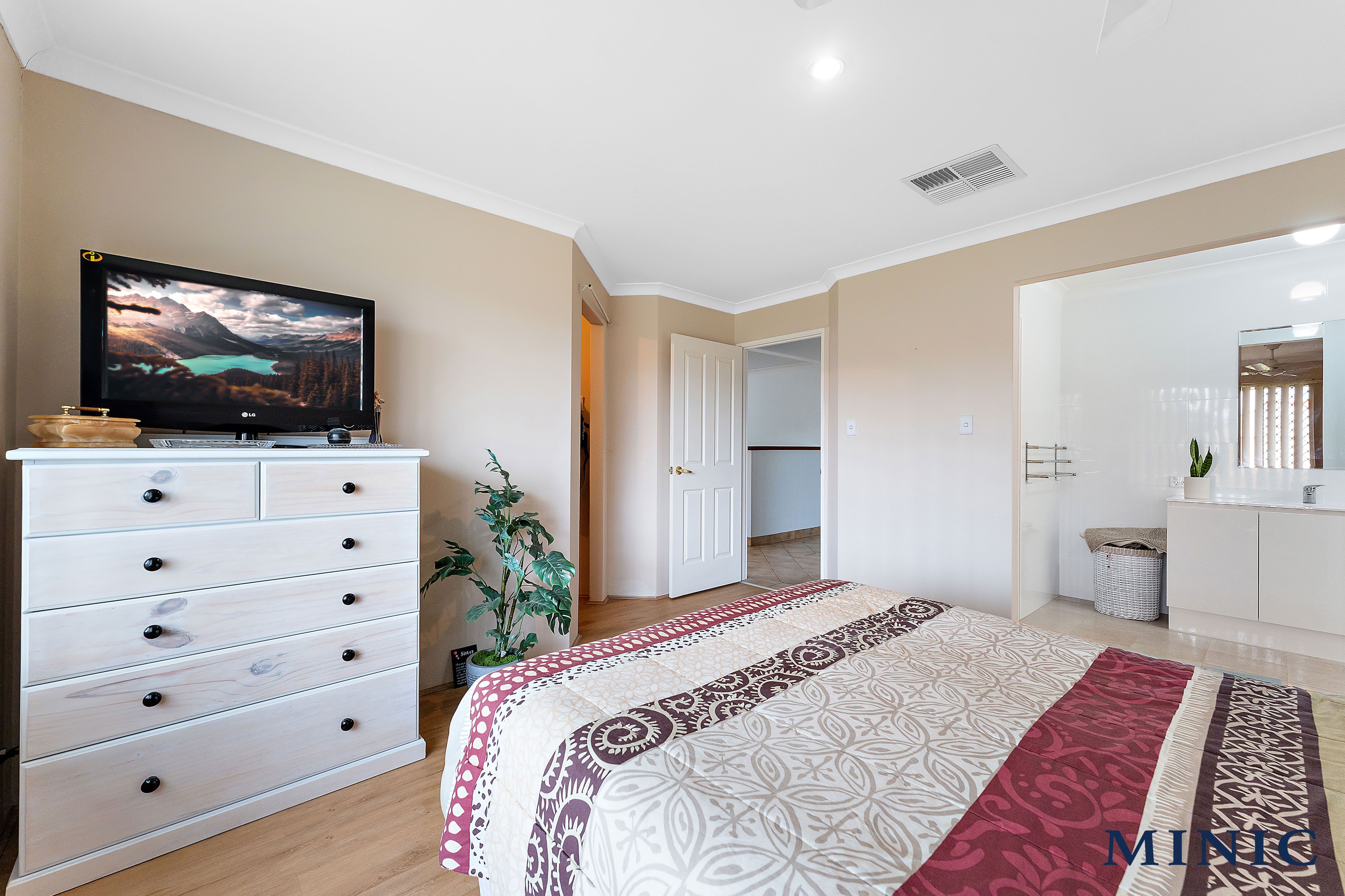 49 Eucalyptus Boulevard, Canning Vale