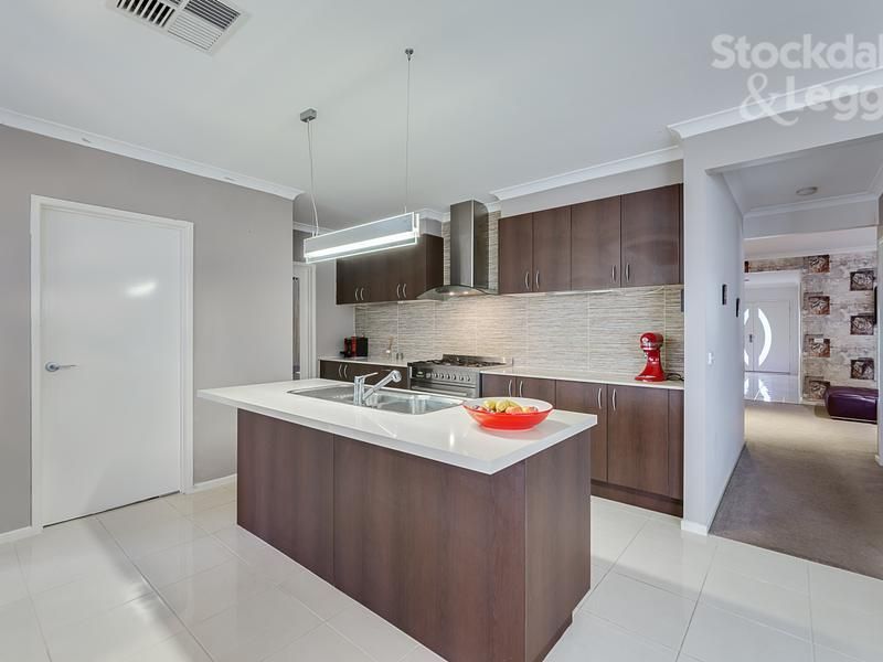 12 Kerrabee Drive MERNDA, Mernda - Thumbnail 7