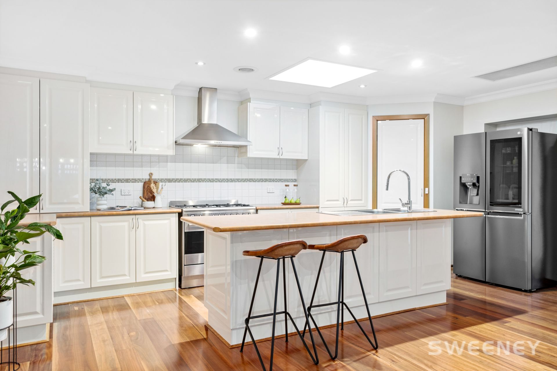 2 Cheasley Place, Altona Meadows - Thumbnail 8