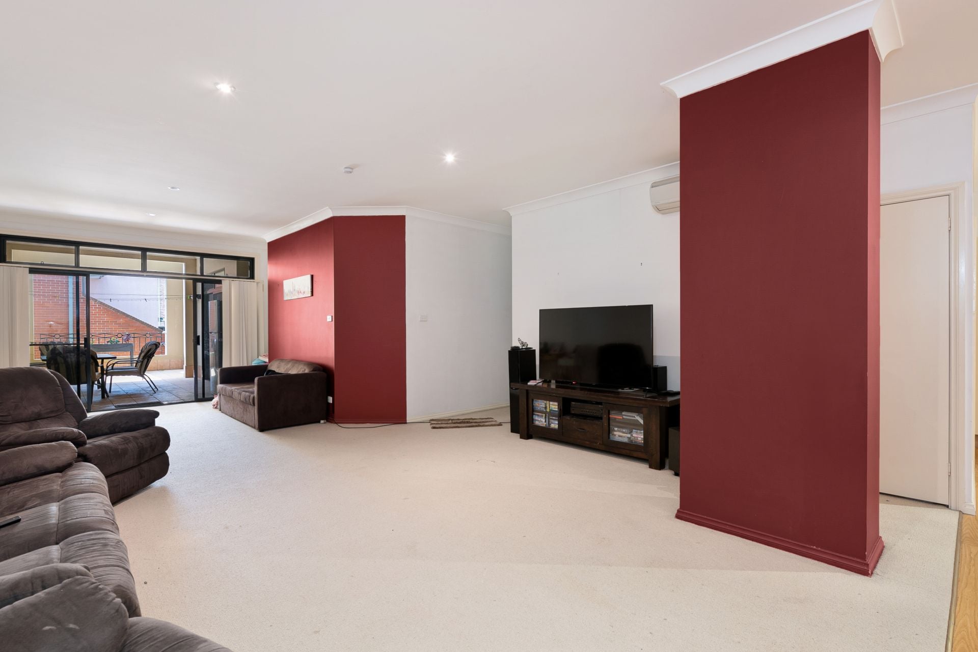 10/215 Darby Street, COOKS HILL NSW, Cooks Hill - Thumbnail 3