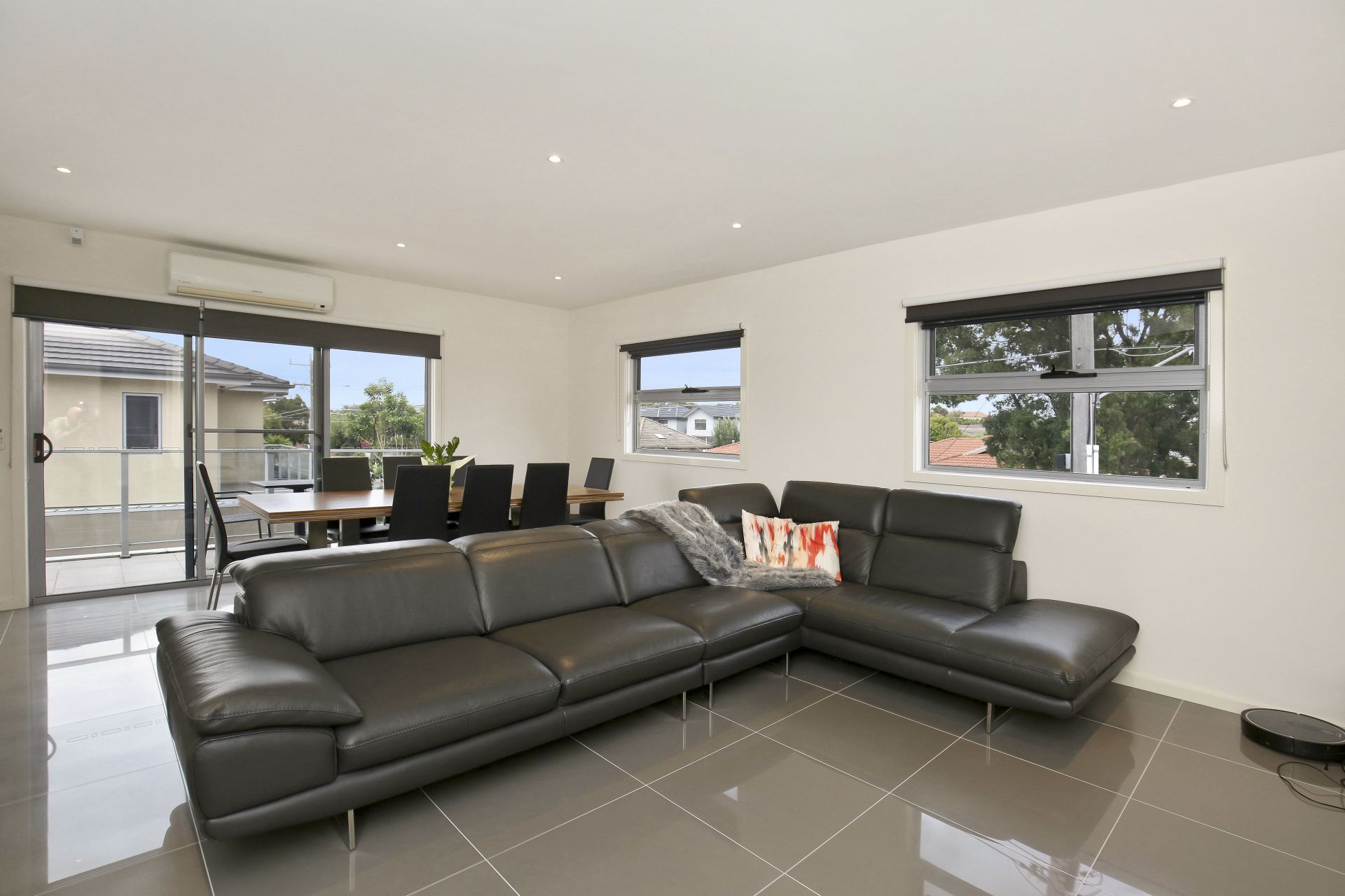 Vibrant & Modern Living!