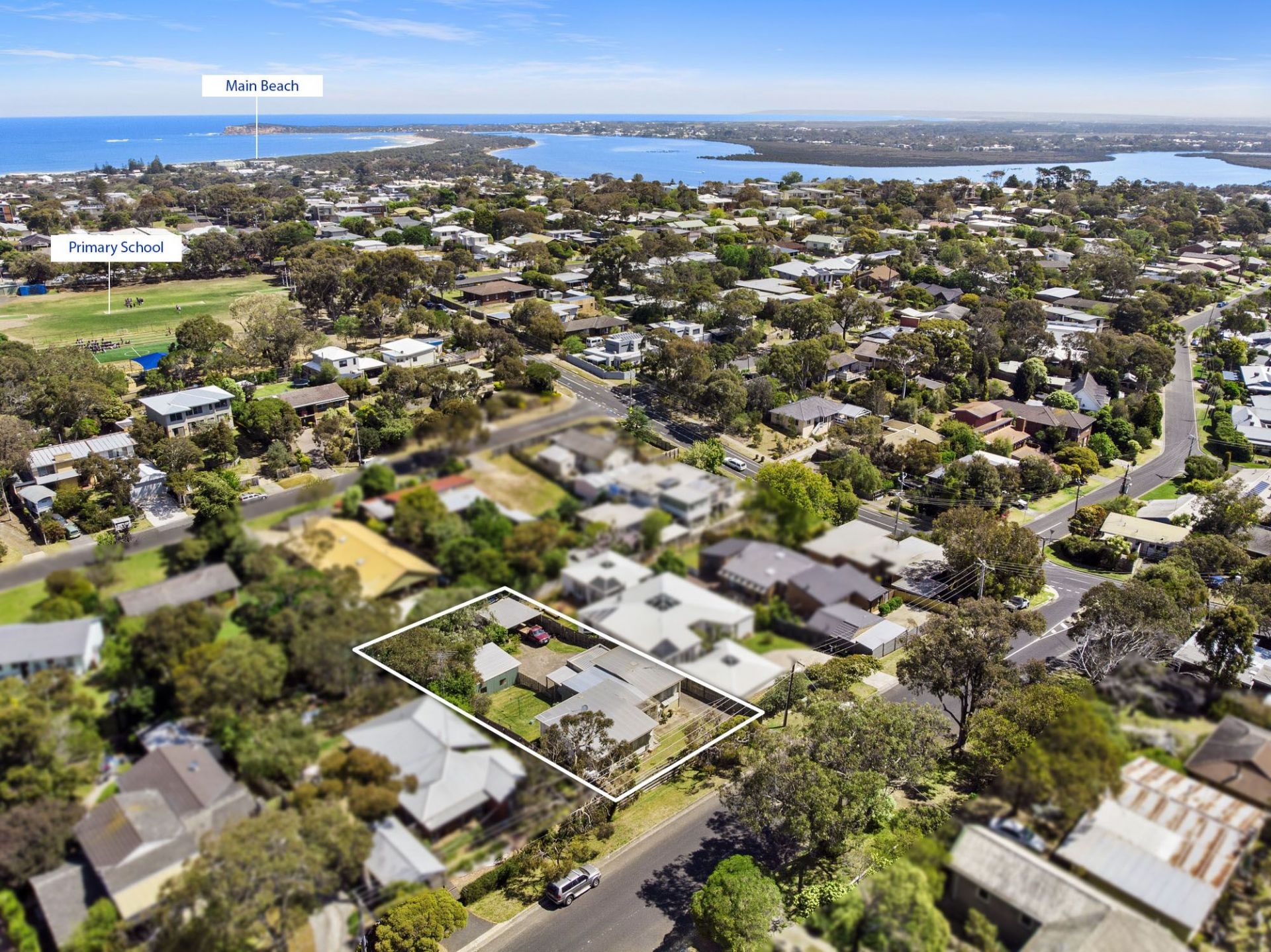 8 Madeley Street Ocean Grove VIC, Ocean Grove - Thumbnail 3