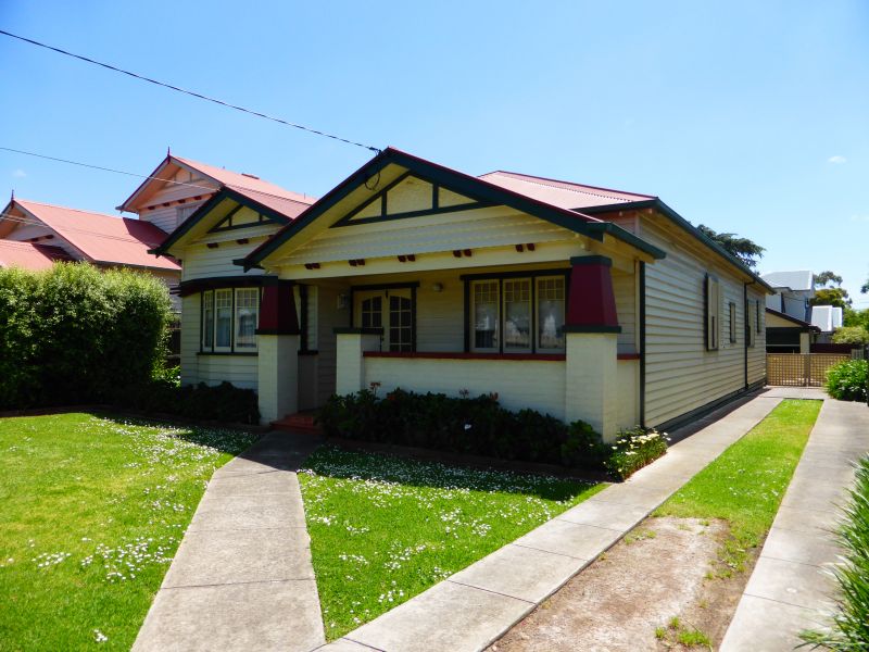 2 St Duthus Street, Preston West