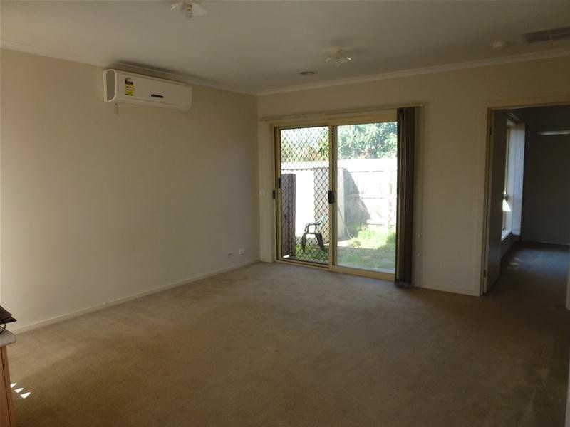 1 BEDROOM DELIGHT!