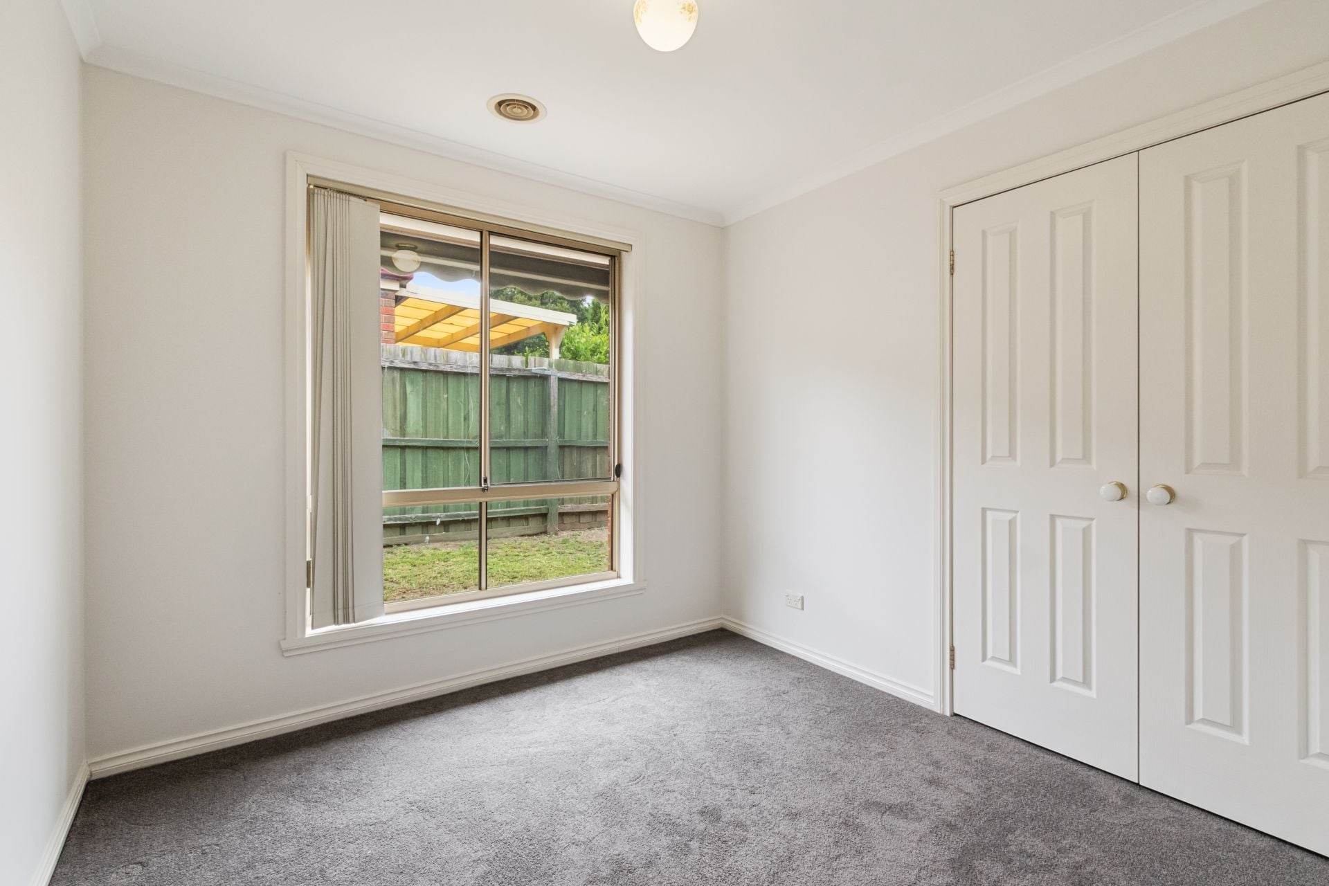 CONVENIENT LOCATION, IN A QUIET PEACEFUL STREET